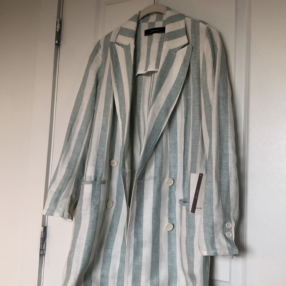 Zara 100% linen stripe blazer. Size S